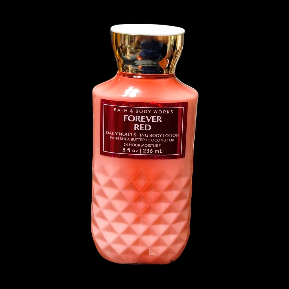 NEW! RARE! Bath and Body Works FOREVER RED Body Lotion 8oz - Picture 1 of 2